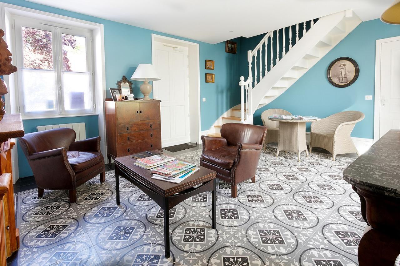 La Ruche Bed & Breakfast 3*